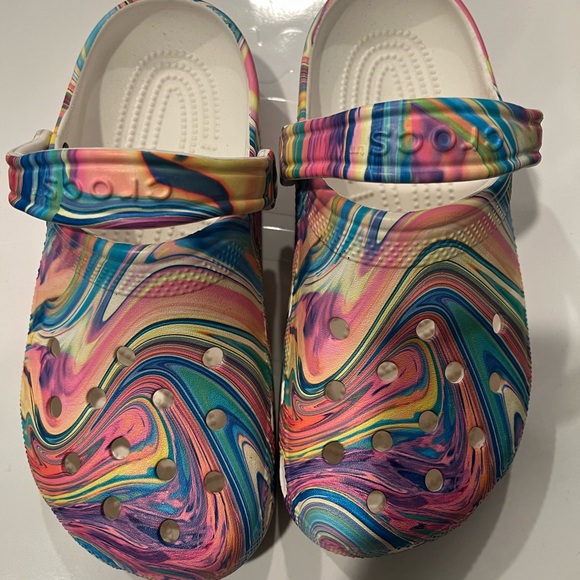 Crocs - Picture 2 of 6